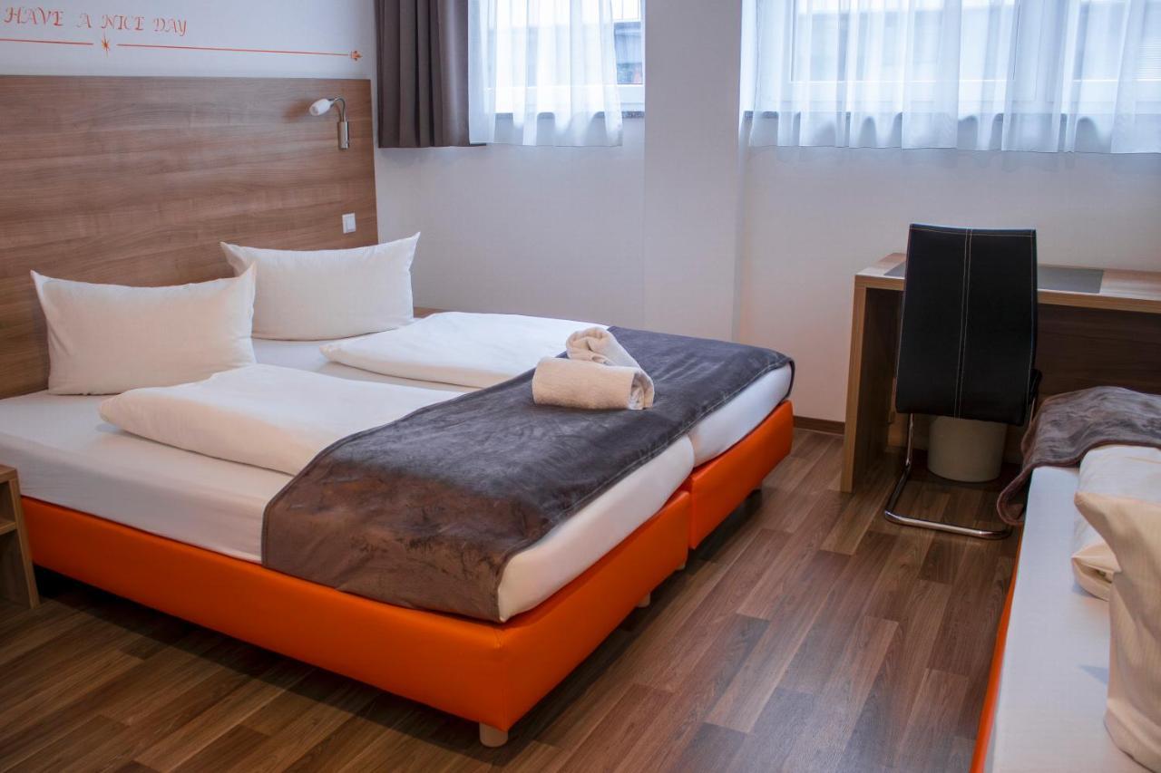 Orange Hotel Und Apartments Новый-Ульм Экстерьер фото