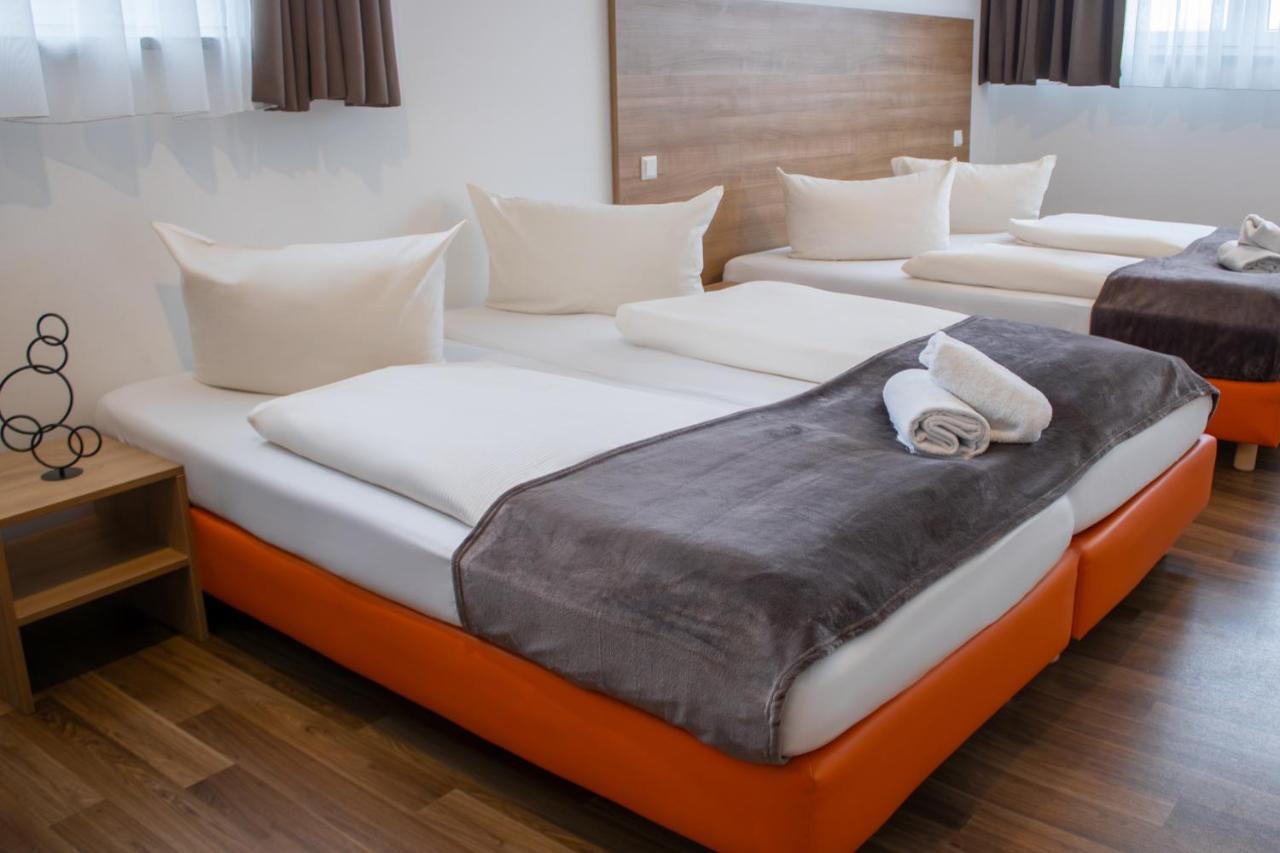 Orange Hotel Und Apartments Новый-Ульм Экстерьер фото