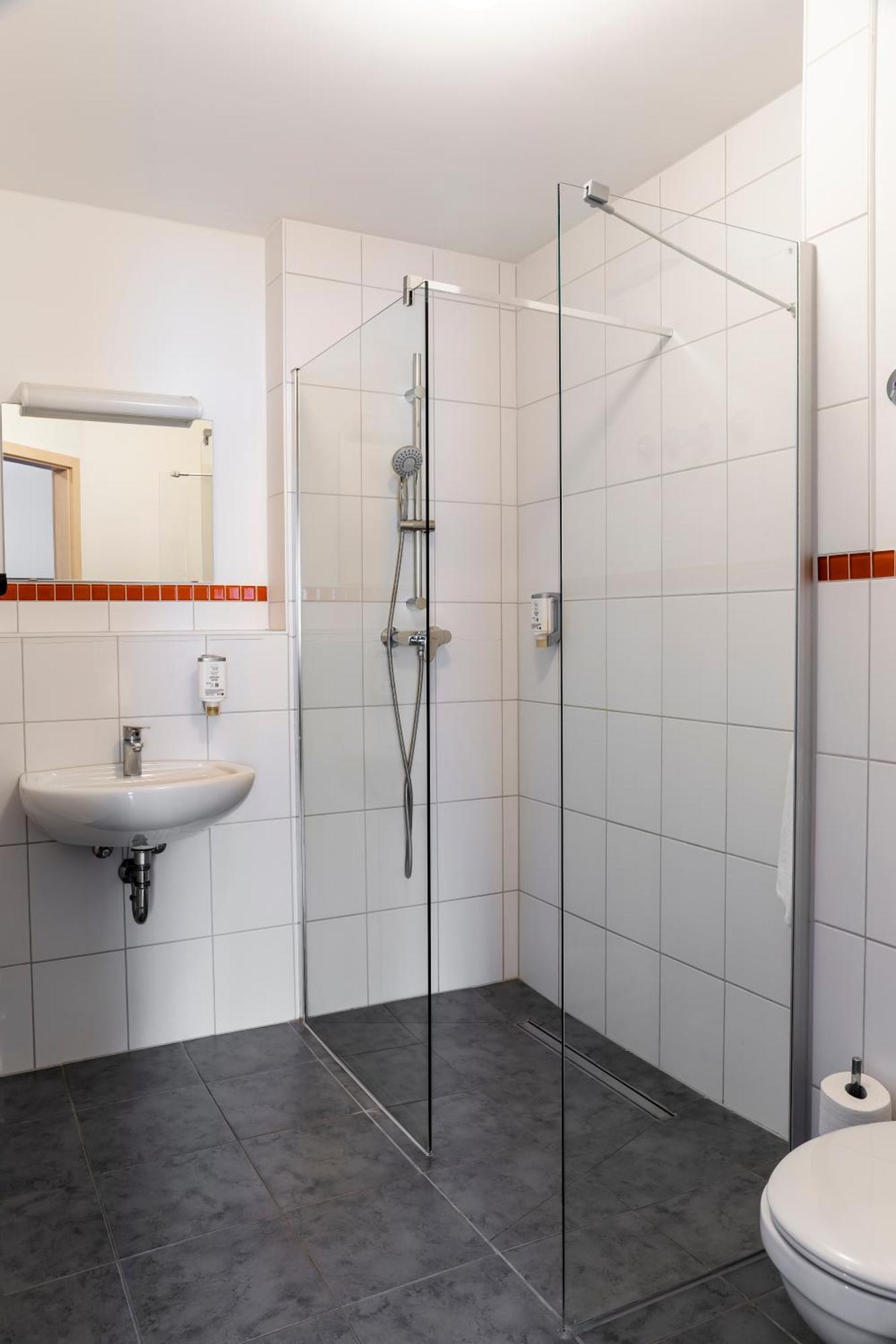 Orange Hotel Und Apartments Новый-Ульм Экстерьер фото